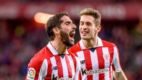 Ra&uacute;l Garc&iacute;a celebra un gol con el Athletic