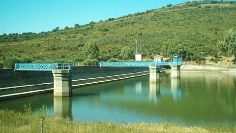 Los pantanos de la provincia aumentan sus reservas