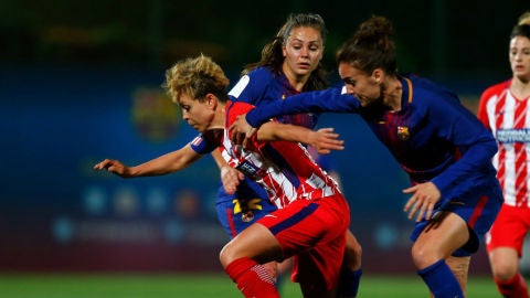 Amanda Sampedro, ante el Barcelona