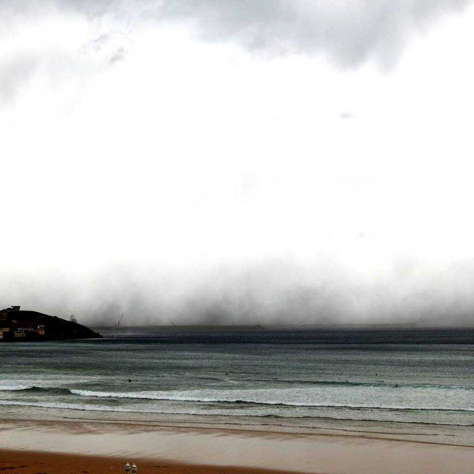 La Aemet mantiene el aviso amarillo por vientos y fenómenos costeros para este sábado La Aemet mantiene el aviso amarillo por vientos y fenómenos costeros para este sábado