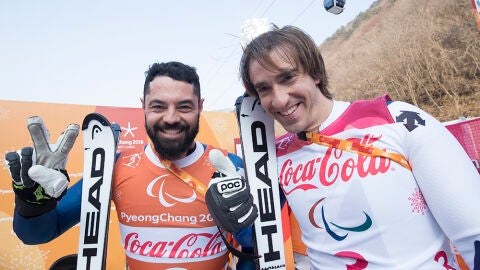 Santacana y Galindo celebran la medalla