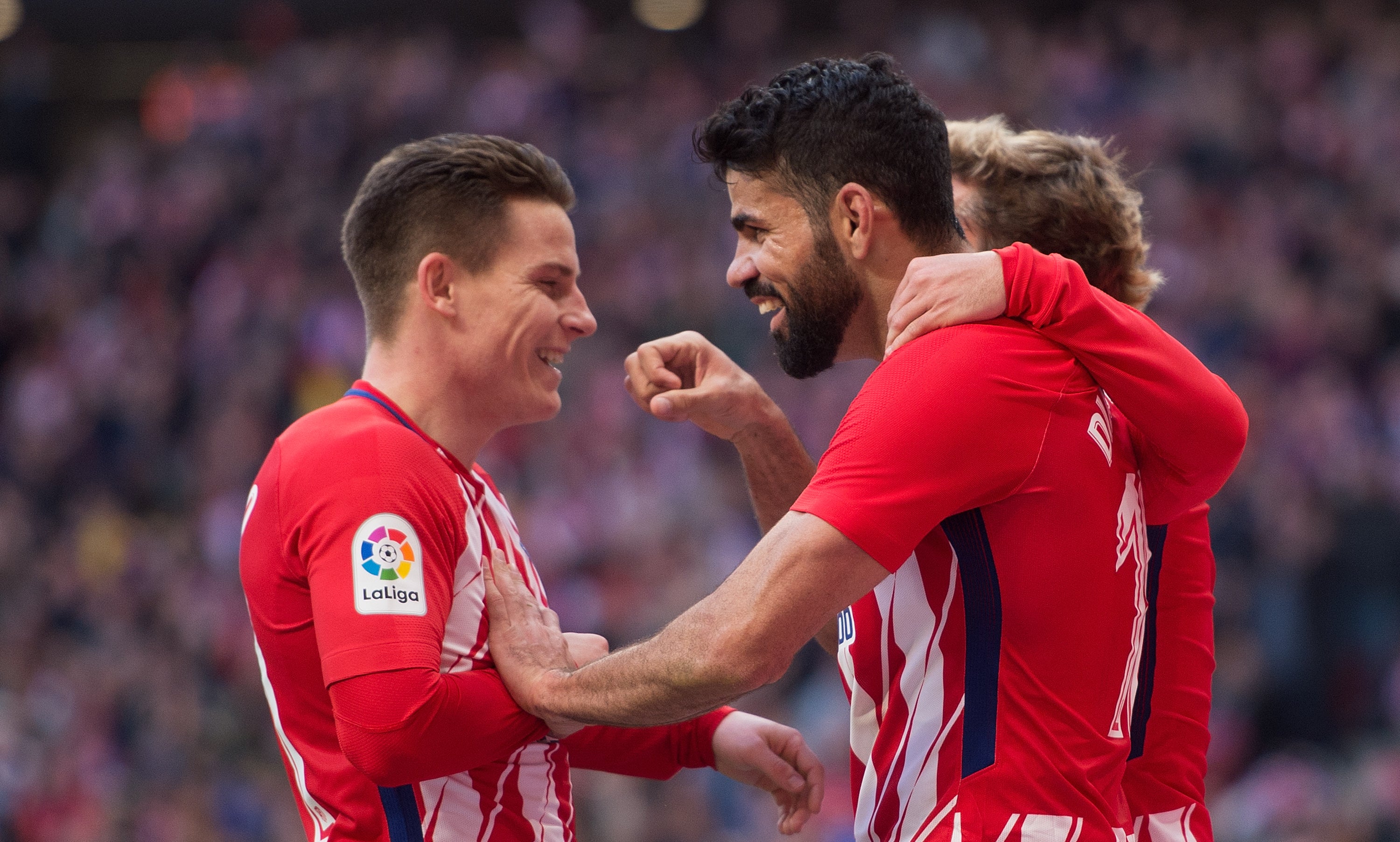 Gameiro sufre una lesión en su muslo derecho y Diego Costa, una fuerte contusión Gameiro sufre una lesión en su muslo derecho y Diego Costa, una fuerte contusión