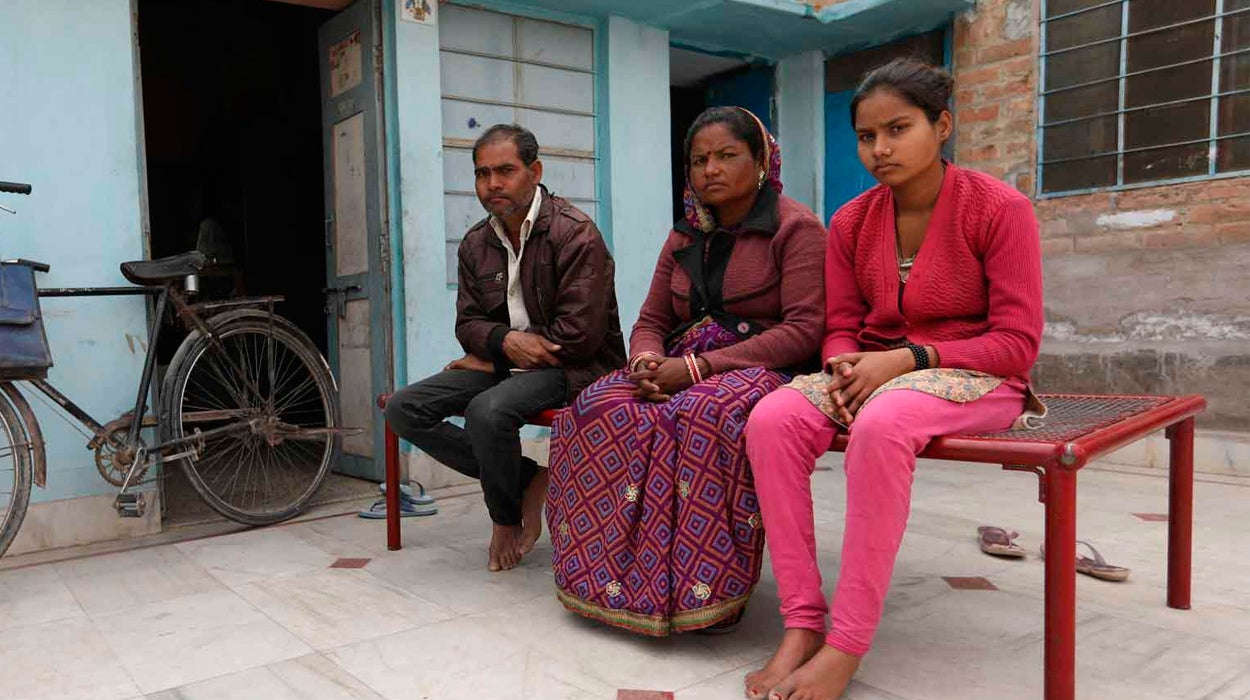 Monika, una niña india de 13 años que evitó ser casada con un hombre mayor gracias a una llamada Monika, una niña india de 13 años que evitó ser casada con un hombre mayor gracias a una llamada