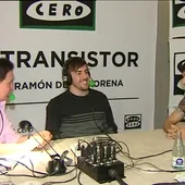 La baraja en blanco y el vaso de cristal, los juegos de cartas de El Mago Pop a José Ramón de La Morena y Fernando Alonso. La baraja en blanco y el vaso de cristal, los juegos de cartas de El Mago Pop a José Ramón de La Morena y Fernando Alonso.