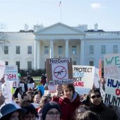 Protestas ante la Casa Blanca para pedir mayor control de armas