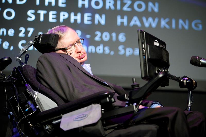 Stephen Hawking predijo el fin del mundo en una nueva investigación que presentó dos semanas antes de morir Stephen Hawking predijo el fin del mundo en una nueva investigación que presentó dos semanas antes de morir