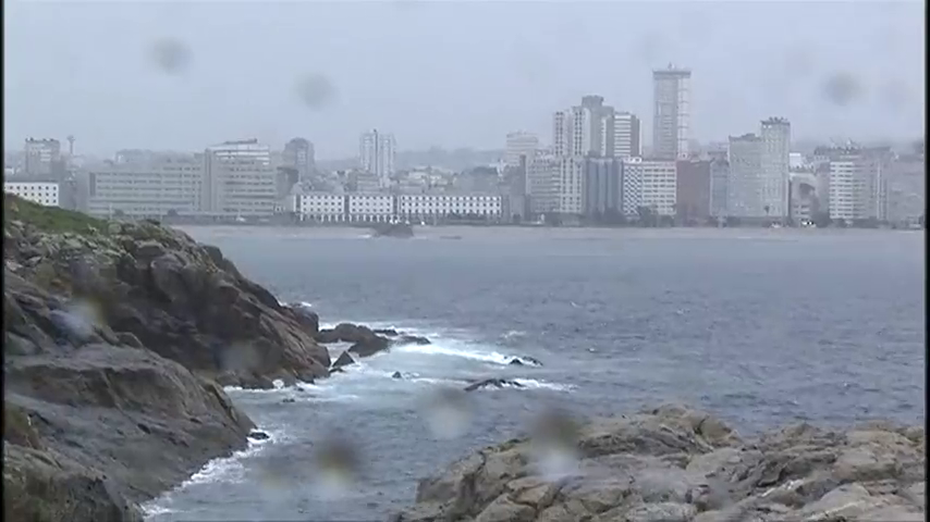 La borrasca Gisele barre la Península con precipitaciones persistentes y fuertes rachas de viento La borrasca Gisele barre la Península con precipitaciones persistentes y fuertes rachas de viento