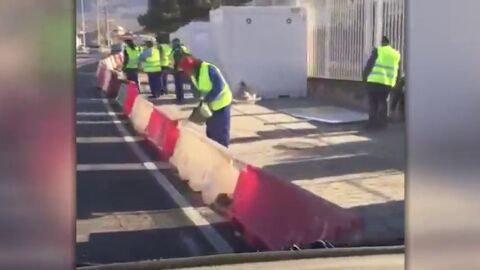 M&aacute;s de 50 alba&ntilde;iles para una acera de apenas 200 metros