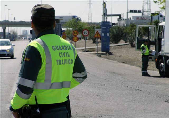 La DGT vigilará el consumo de alcohol y drogas en conductores en una nueva campaña desde este lunes 14 de julio La DGT vigilará el consumo de alcohol y drogas en conductores en una nueva campaña desde este lunes 14 de julio
