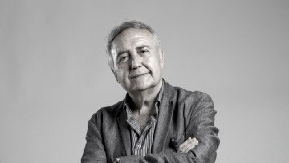 VICENTE MOLINA FOIX