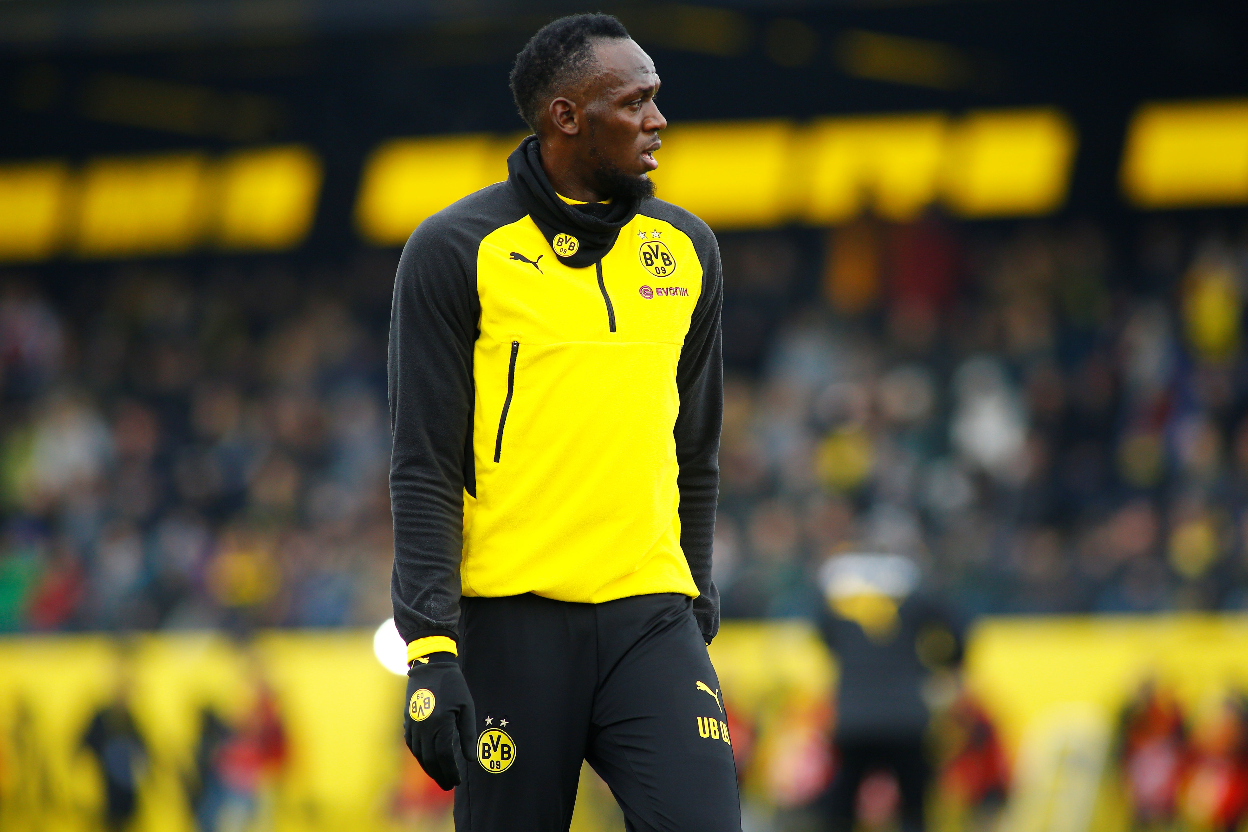Bolt causa sensación en los entrenamientos con el Dortmund Bolt causa sensación en los entrenamientos con el Dortmund