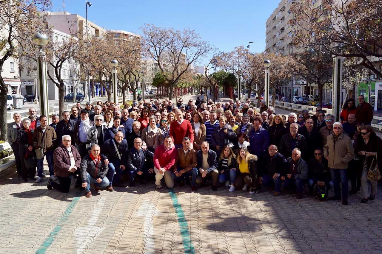 La presentación de la candidatura de Alejandro Soler a liderar el PSOE de Elche deja clara la pérdida de apoyos sufrida por Carlos González La presentación de la candidatura de Alejandro Soler a liderar el PSOE de Elche deja clara la pérdida de apoyos sufrida por Carlos González
