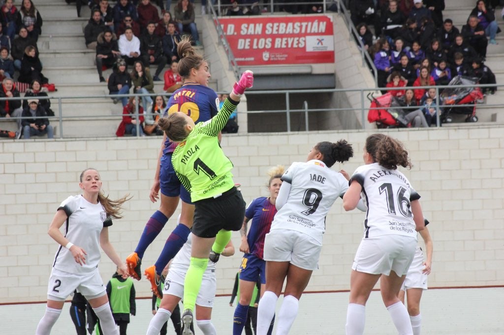 El Barcelona remonta al Madrid y se mantiene la lucha por la Liga El Barcelona remonta al Madrid y se mantiene la lucha por la Liga