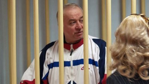 El exesp&iacute;a ruso Sergei Skripal, durante una audiencia en el tribunal militar de Mosc&uacute;, en Rusia.