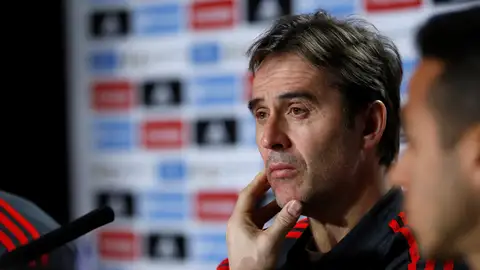 Julen Lopetegui, en rueda de prensa Julen Lopetegui, en rueda de prensa