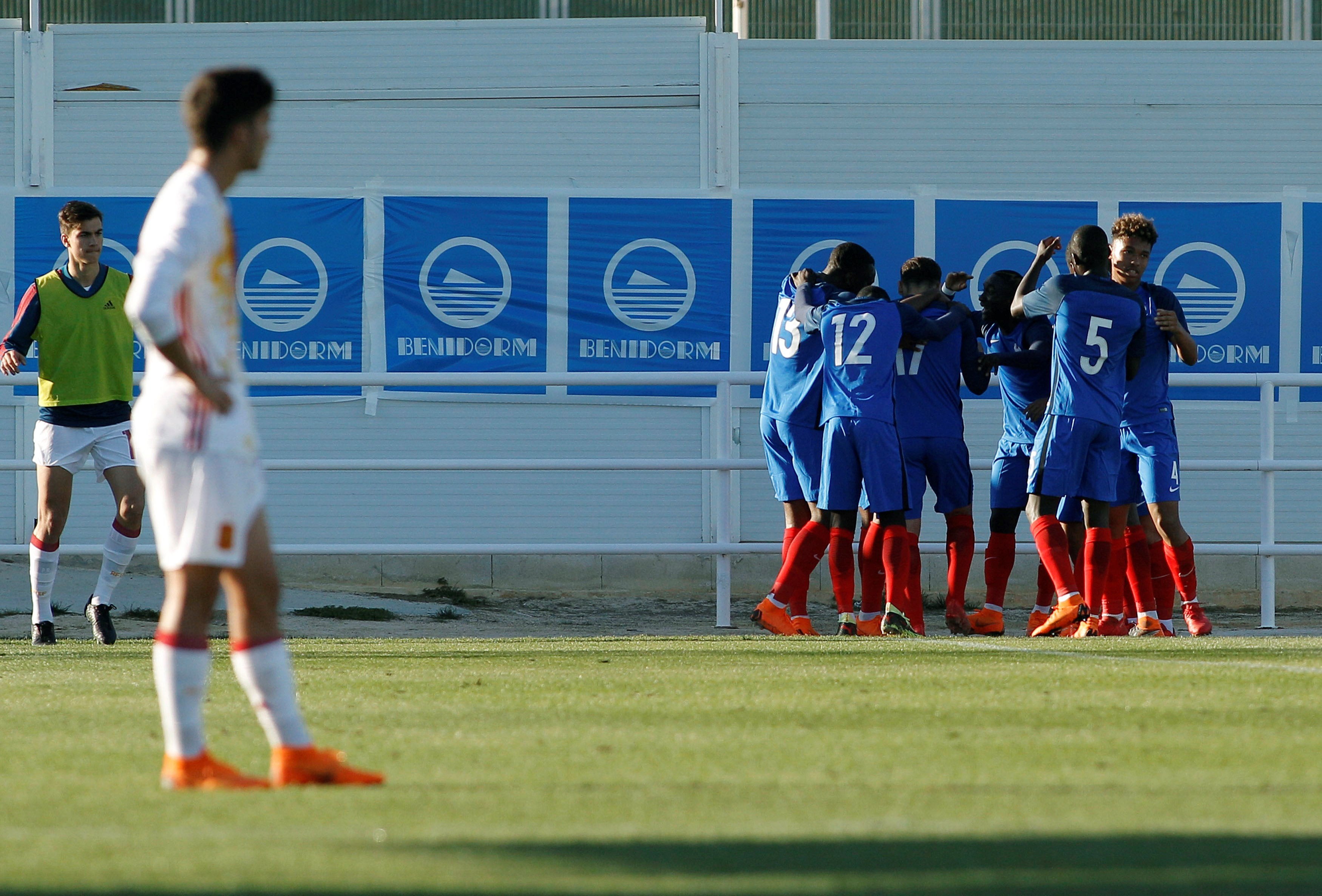 Francia deja a España fuera del Europeo sub-19 Francia deja a España fuera del Europeo sub-19