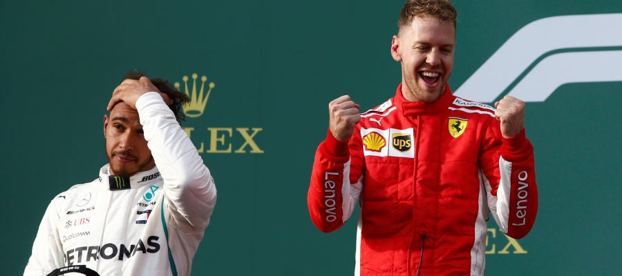 Vettel y Hamilton en el podio de Albert Park Vettel y Hamilton en el podio de Albert Park