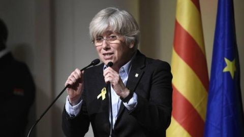 La exconsellera Clara Ponsat&iacute;