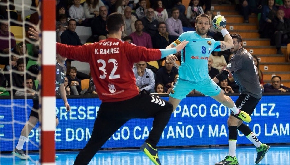 El Barcelona gana la Liga ASOBAL tras imponerse en la pista del Liberbank Ciudad Encantada El Barcelona gana la Liga ASOBAL tras imponerse en la pista del Liberbank Ciudad Encantada