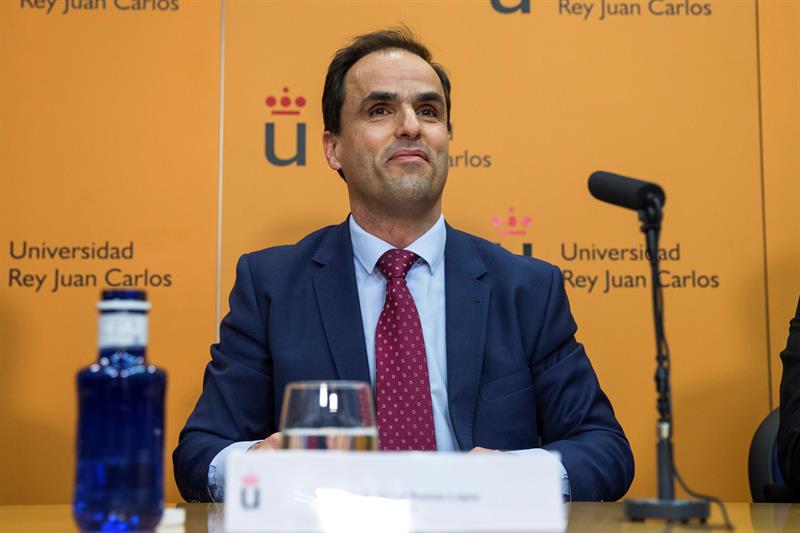 El CSIF pide la "dimisión inmediata" del rector de Universidad Rey Juan Carlos El CSIF pide la "dimisión inmediata" del rector de Universidad Rey Juan Carlos