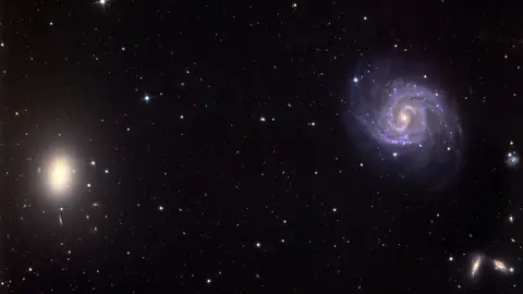 La extrana galaxia sin materia oscura La extrana galaxia sin materia oscura