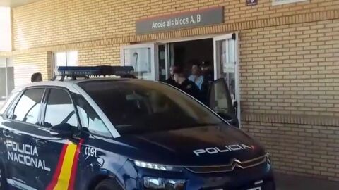 Sale del hospital el presunto asesino del hombre que fue acuchillado para salvar a su nieta