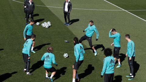&Uacute;ltimo entrenamiento del Madrid antes de medirse a Las Palmas