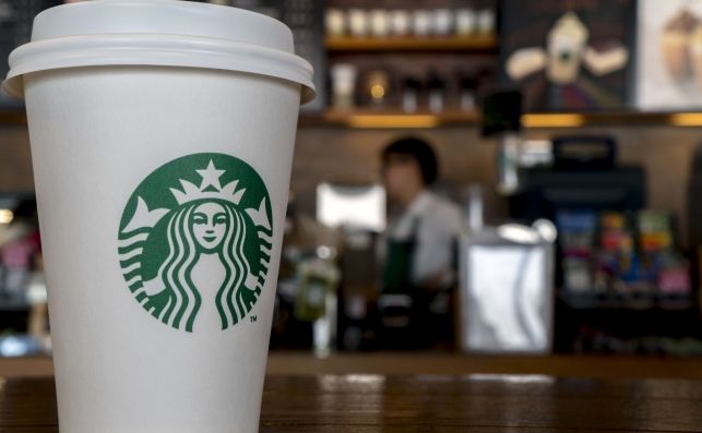 Starbucks deberá advertir en California del riesgo de cáncer en sus cafés Starbucks deberá advertir en California del riesgo de cáncer en sus cafés