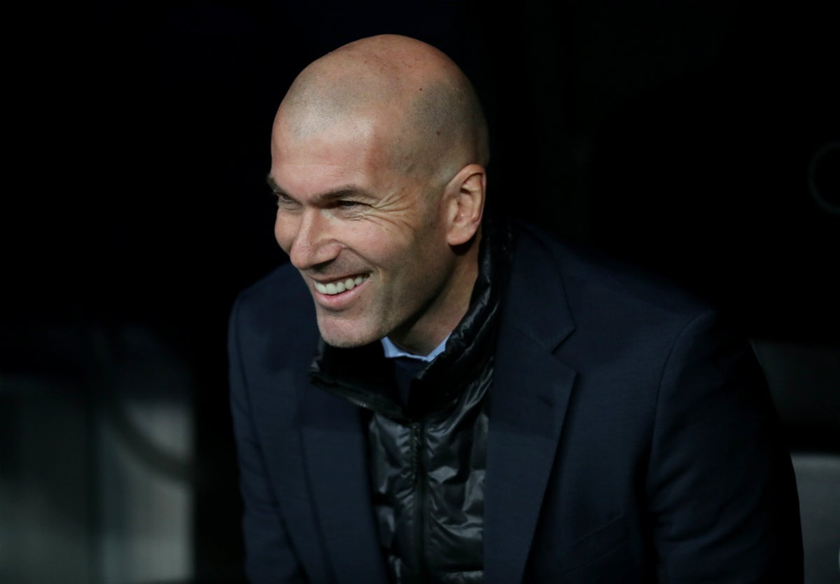 <p>La Federación Francesa pone fecha al posible fichaje de Zidane como seleccionador</p> <p>La Federación Francesa pone fecha al posible fichaje de Zidane como seleccionador</p>