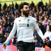 Salah celebra un gol