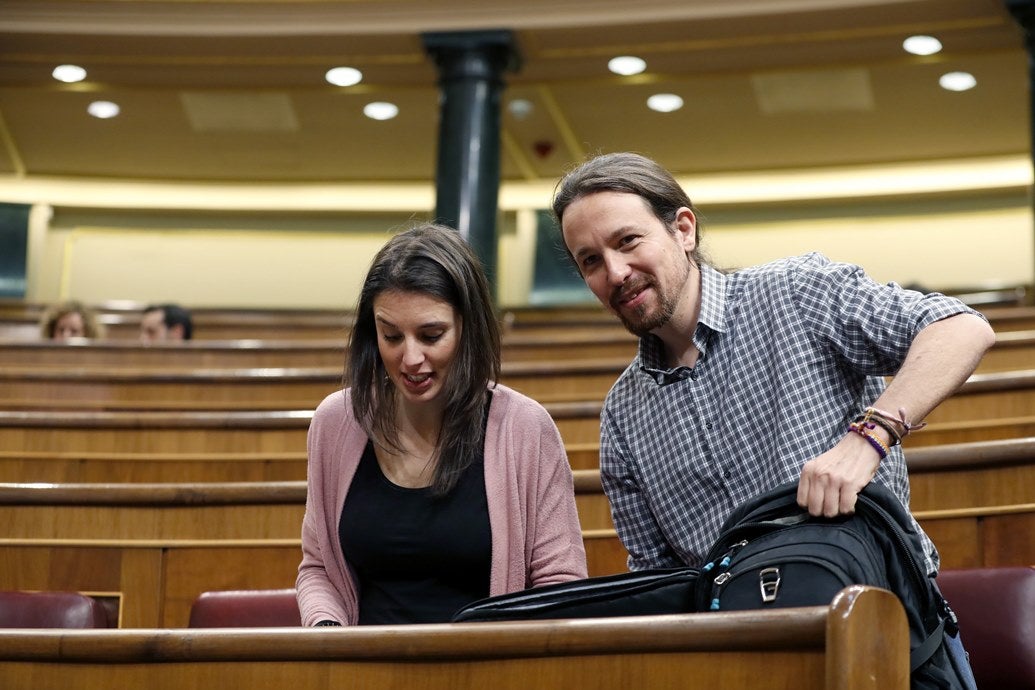 La cúpula de Podemos guarda silencio ante el chaparrón de críticas por el chalé de Iglesias y Montero La cúpula de Podemos guarda silencio ante el chaparrón de críticas por el chalé de Iglesias y Montero