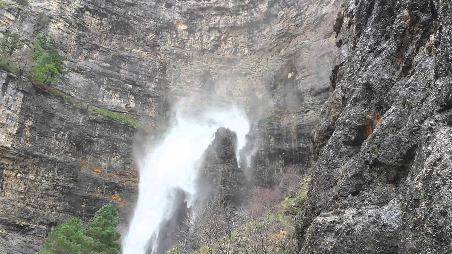 Mejorarán el acceso al hueco de los Chorros en el Parque Natural de los Calares del Mundo y de la Sima Mejorarán el acceso al hueco de los Chorros en el Parque Natural de los Calares del Mundo y de la Sima
