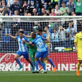 El Málaga celebra un gol ante el Villarreal