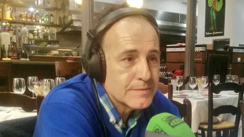Ernesto Terrón, ex jugador del CD Málaga en el Mesón Cantarrana Ernesto Terrón, ex jugador del CD Málaga en el Mesón Cantarrana