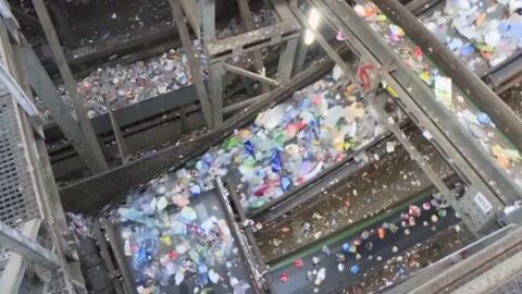 China proh&iacute;be la importaci&oacute;n de basura extranjera y deja de ser el principal vertedero del mundo