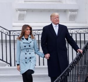 Donald y Melania Trump durante la celebración anual de la Pascua Donald y Melania Trump durante la celebración anual de la Pascua
