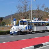 El Ayuntamiento de la Vall d’Uixó pone en marcha el tren turístico panorámico en Pascua.