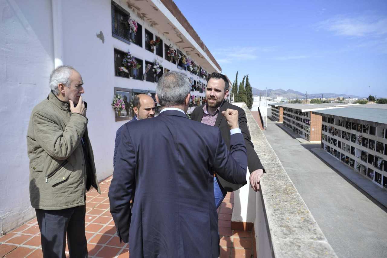 La provincia de Castellón ofrece autobuses gratuitos hasta los cementerios con motivo de 'Todos los Santos' La provincia de Castellón ofrece autobuses gratuitos hasta los cementerios con motivo de 'Todos los Santos'