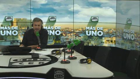 Mon&oacute;logo de Alsina: "Una palabra tuya bastar&aacute; para descabezarme, le dice Cifuentes al l&iacute;der m&aacute;ximo Rajoy"