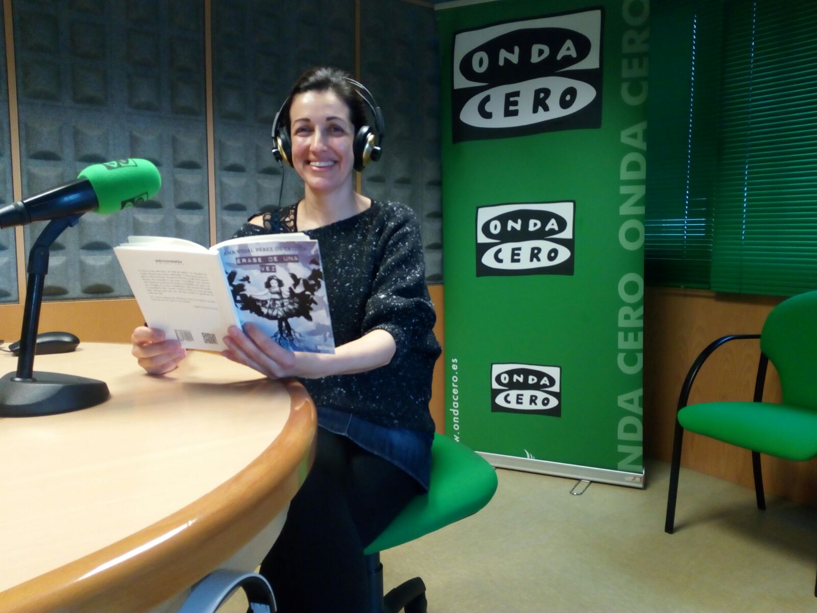 Carmen Quinteiro: "En los textos de otros autores siempre encontramos almas cómplices" Carmen Quinteiro: "En los textos de otros autores siempre encontramos almas cómplices"