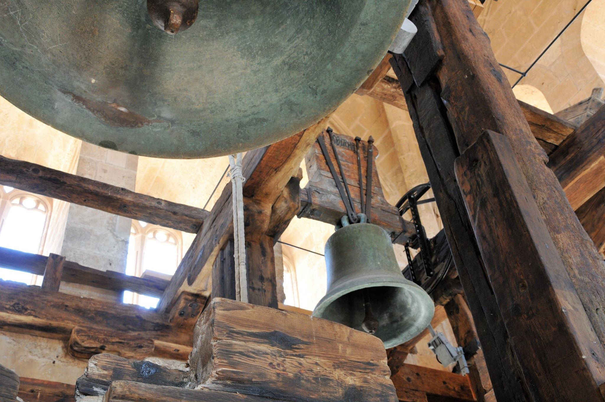 Los vecinos de Cosío quieren que las campanas de su iglesia vuelvan a sonar Los vecinos de Cosío quieren que las campanas de su iglesia vuelvan a sonar