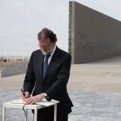 Mariano Rajoy en un homenaje a los desaparecidos en las dictaduras de Argentina