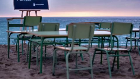 Pupitres vac&iacute;os