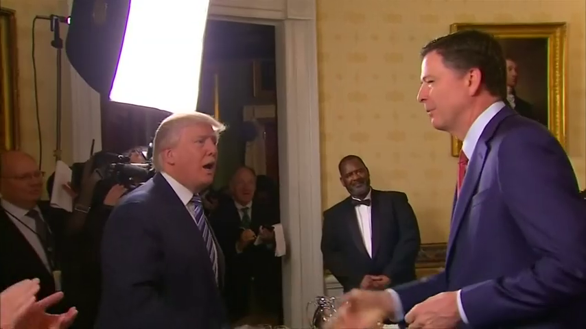 Agustín Alcalá: "La guerra entre el ex director del FBI, James Comey, y Trump no ha hecho más que empezar" Agustín Alcalá: "La guerra entre el ex director del FBI, James Comey, y Trump no ha hecho más que empezar"