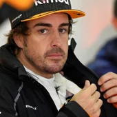 Fernando Alonso, durante los entrenamientos libres de China Fernando Alonso, durante los entrenamientos libres de China