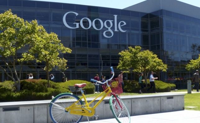 Bruselas ultima una multa récord a Google por abuso de posición dominante con Android Bruselas ultima una multa récord a Google por abuso de posición dominante con Android
