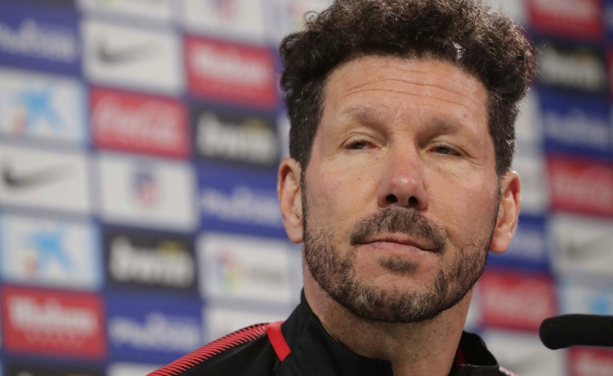 Simeone: "Jan Oblak es el mejor portero del mundo y ojalá siga con nosotros" Simeone: "Jan Oblak es el mejor portero del mundo y ojalá siga con nosotros"