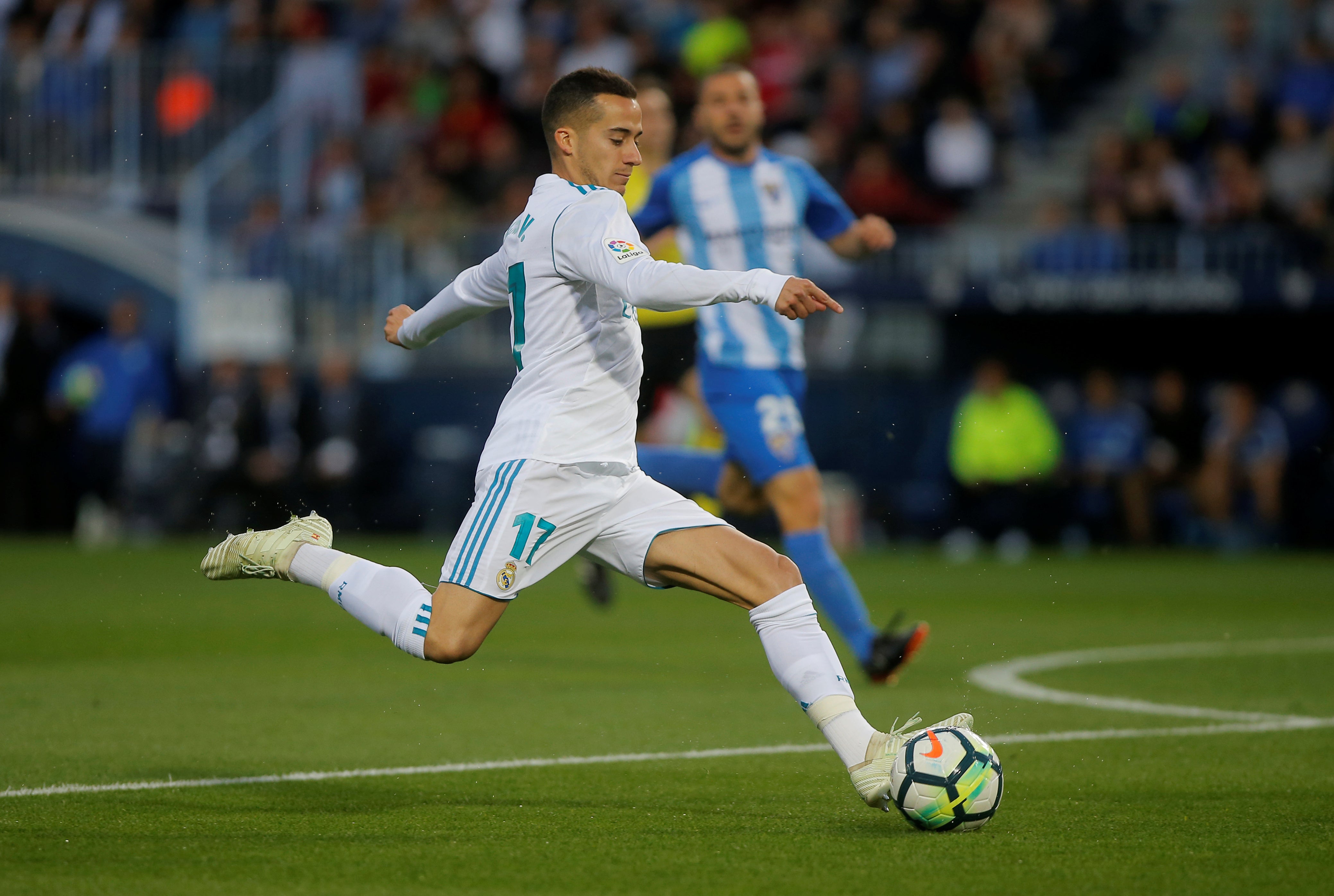 Lucas Vázquez: "Tenemos que vivir con la envidia que nos tienen, duele ver al Madrid ocho años seguidos en semis de Champions" Lucas Vázquez: "Tenemos que vivir con la envidia que nos tienen, duele ver al Madrid ocho años seguidos en semis de Champions"