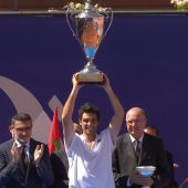 Pablo Andújar levanta el trofeo en Marrakech
