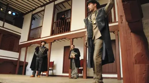 Representación de una obra en el Festival de Almagro Representación de una obra en el Festival de Almagro